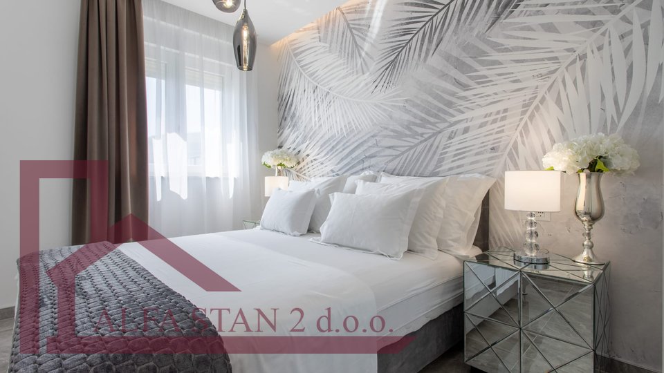 Apartment, 45 m2, For Rent, Trogir