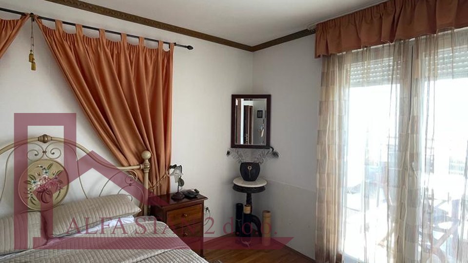 Žnjan: 35m2+terrace - long term