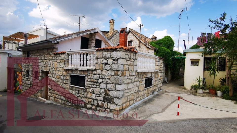 House, 88 m2, For Sale, Trogir