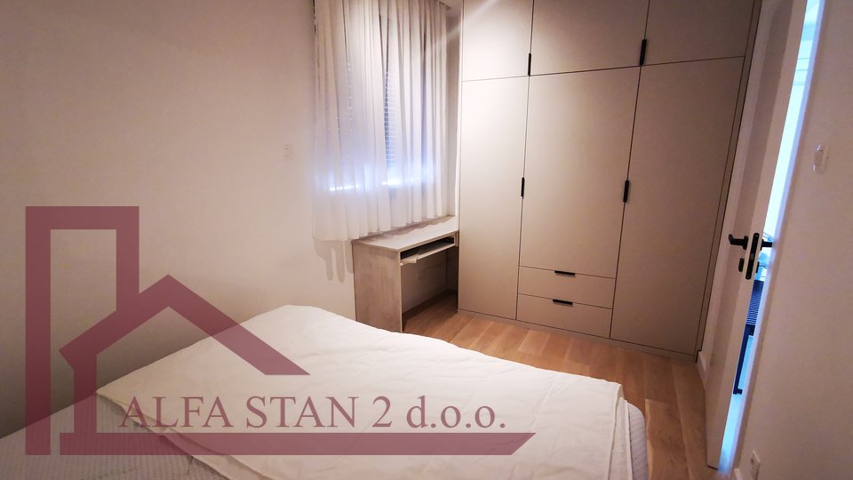 Wohnung, 100 m2, Vermietung, Podstrana - Strožanac