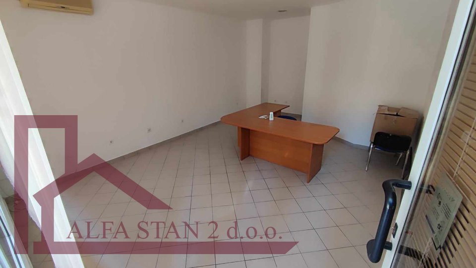Uffici, 45 m2, Affitto, Split - Firule