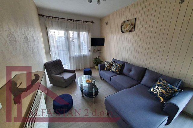 Apartment, 90 m2, For Rent, Kaštel Novi