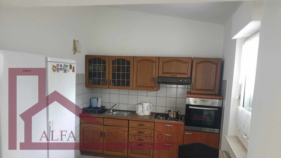 House, 130 m2, For Rent, Šestanovac - Katuni