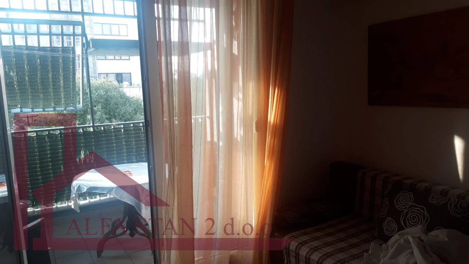 Wohnung, 63 m2, Vermietung, Split - Brodarica