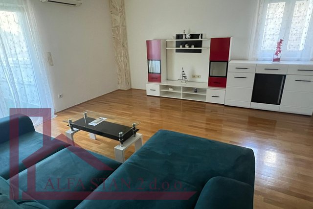 Wohnung, 40 m2, Vermietung, Makarska