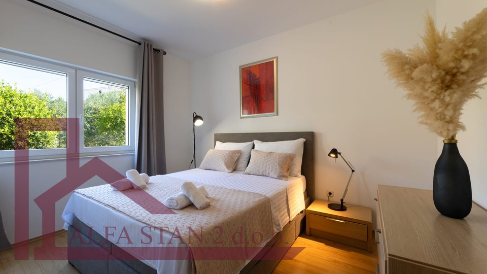 Apartment, 95 m2, For Rent, Kaštel Novi