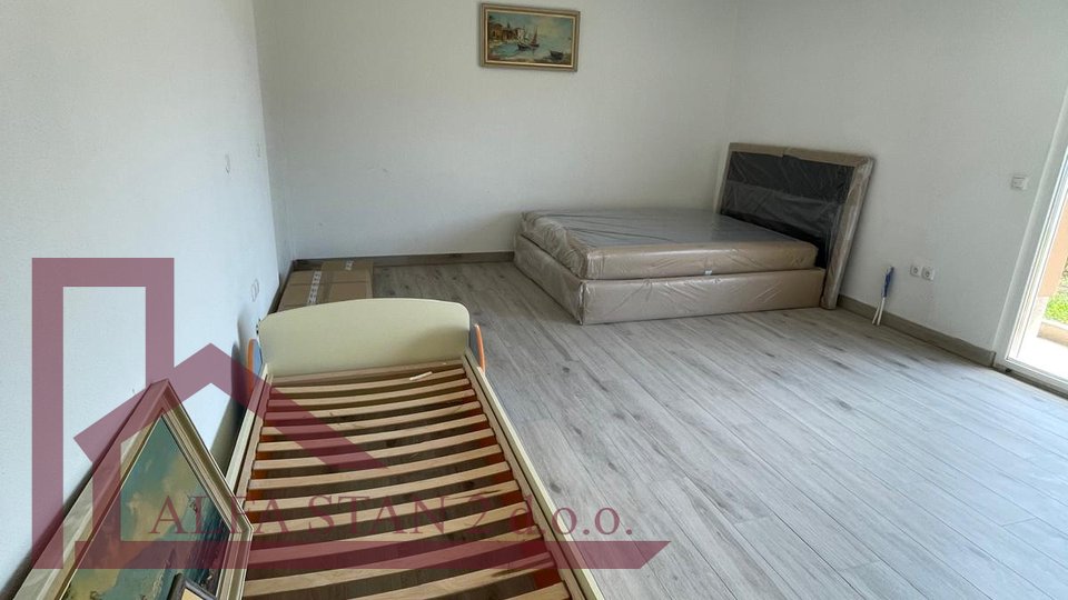 Apartment, 90 m2, For Rent, Kaštel Stari