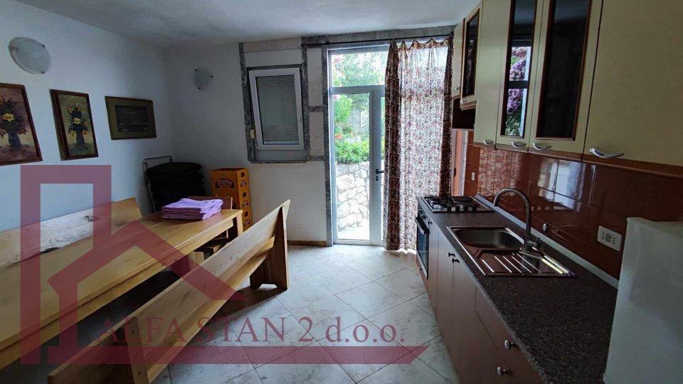 House, 200 m2, For Rent, Podstrana - Strožanac