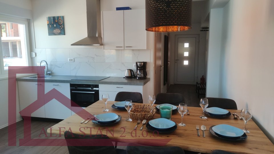 Appartamento, 82 m2, Vendita, Mastrinka