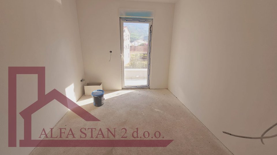 Stan, 110 m2, Prodaja, Podstrana - Strožanac