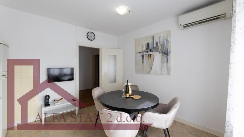 Wohnung, 70 m2, Vermietung, Split - Bačvice