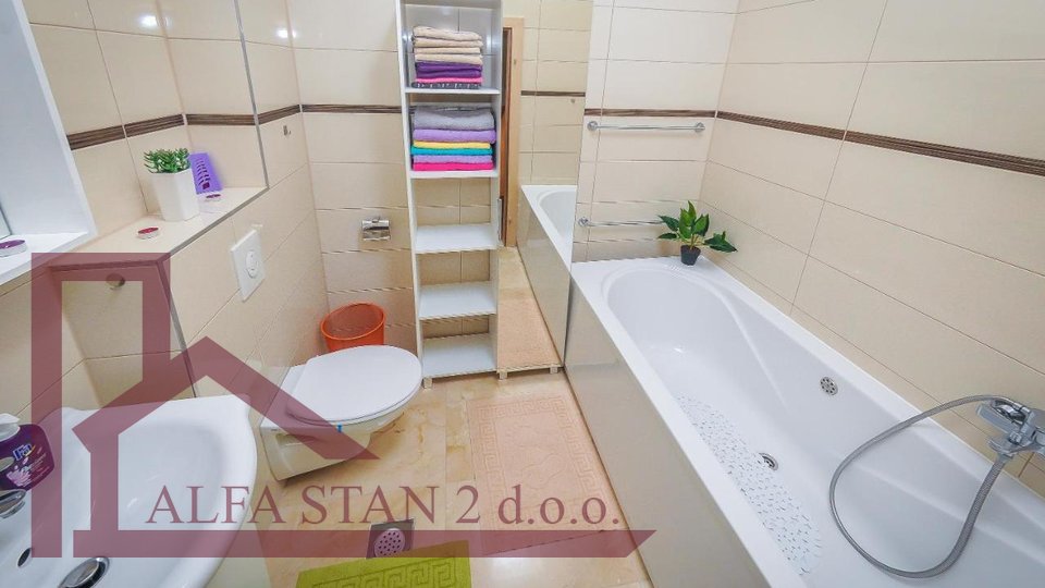 Wohnung, 72 m2, Vermietung, Podstrana - Strožanac