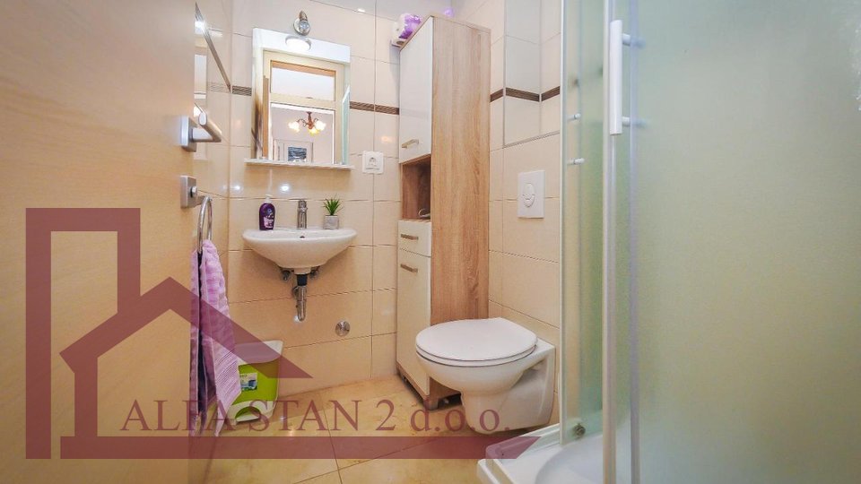 Wohnung, 72 m2, Vermietung, Podstrana - Strožanac