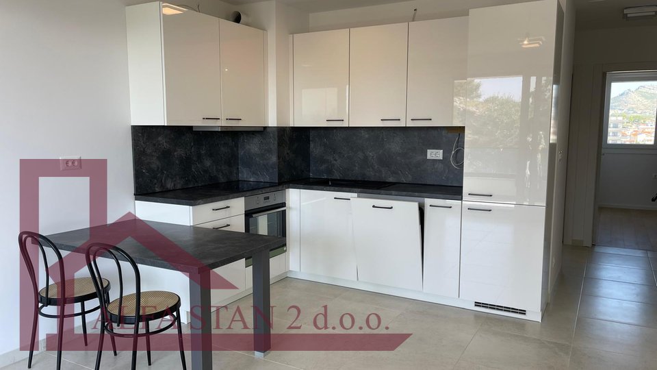 Wohnung, 55 m2, Vermietung, Split - Duilovo