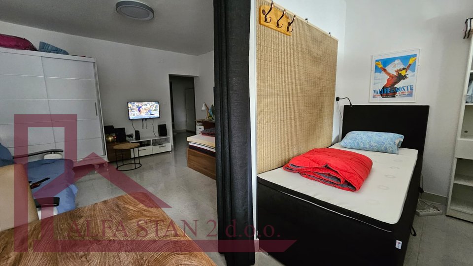 Wohnung, 45 m2, Verkauf, Split - Trstenik