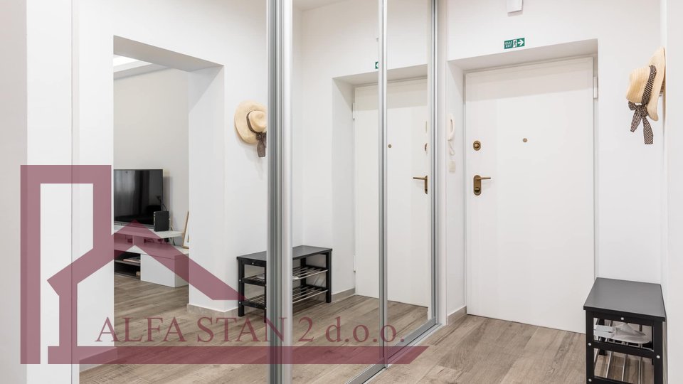 Apartment, 65 m2, For Rent, Split - Bačvice