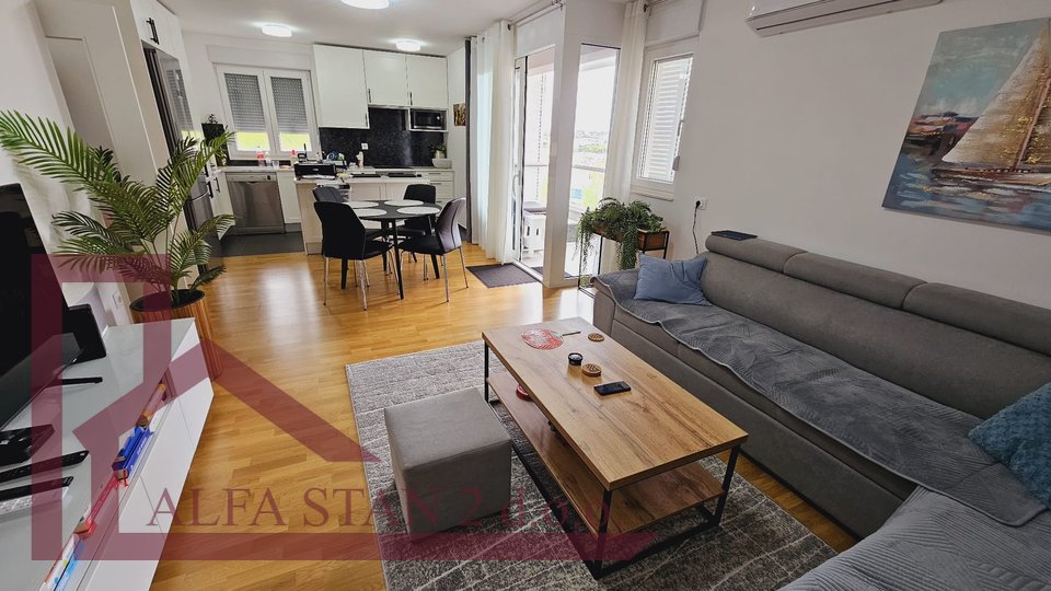 Apartment, 70 m2, For Rent, Podstrana - Strožanac