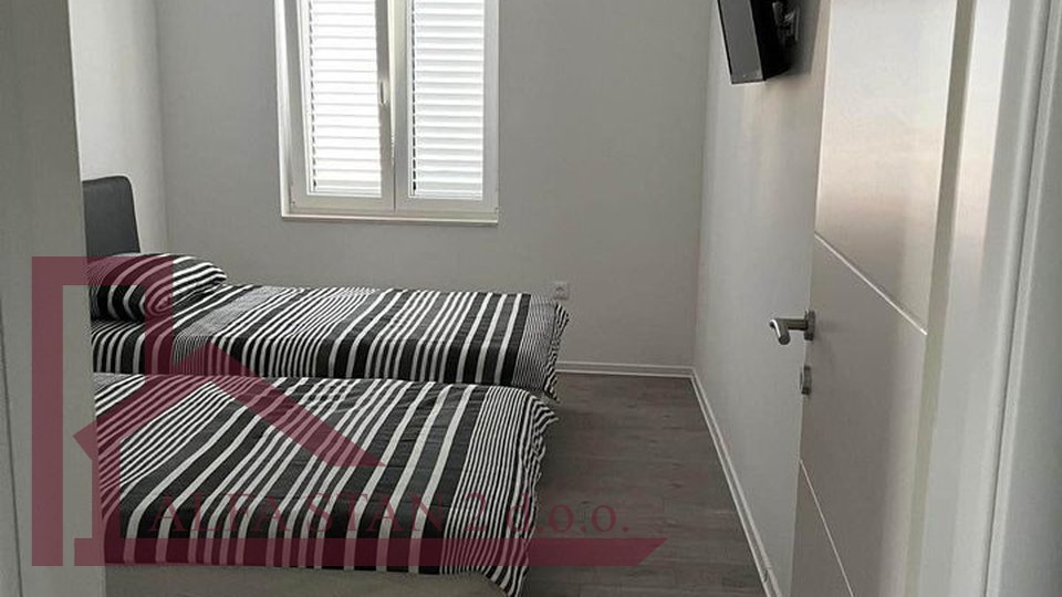 Apartment, 110 m2, For Rent, Split - Kila