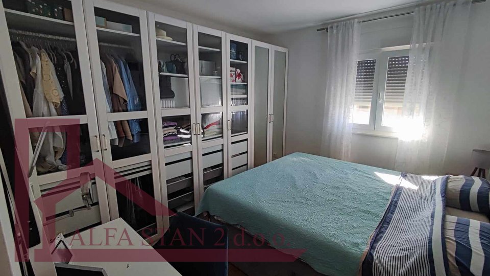 Stan, 76 m2, Prodaja, Solin - Centar